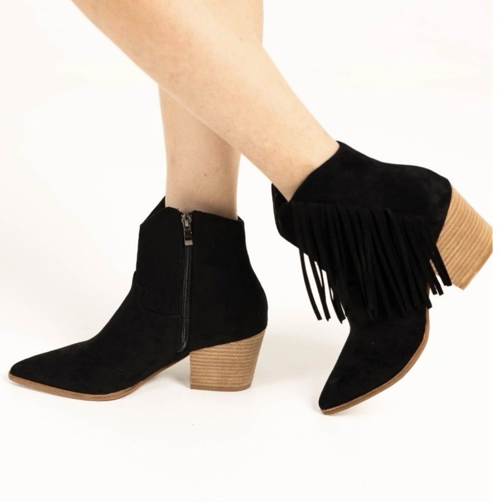 Beast Fashion Womens Black Fringe Ankle Boots Pointed Toe Block Heel Size 7 NEW